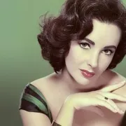 Elizabeth Taylor – kraljica glume, glamura i propalih brakova