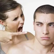 10 situacija kada zbilja mrzimo muškarce