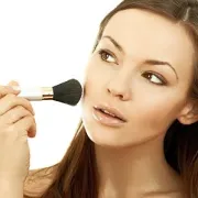 Makeup pogreške zbog kojih izgledate starije