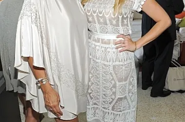 Lisa Vogel i Lindsay Albanese / Image.net