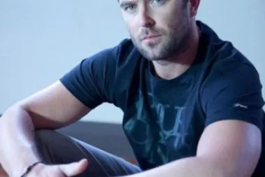 Sullivan Stapleton