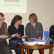 Žene na liste, ženske zahtjeve u programe!