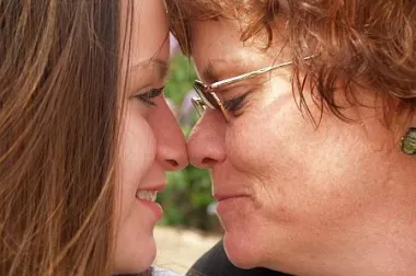Mama ili prijateljica – kako biti oboje?