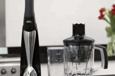 Kuhajte s lakoćom uz štapni mikser Multiquick 7 Cordless