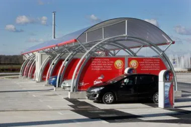 Povoljno pranje automobila u Westgate Shopping Cityju
