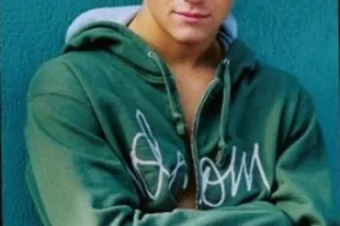 Robbie Amell