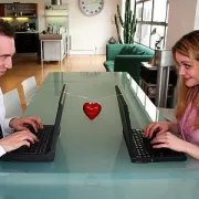 Ljubav preko tipkovnice – savjeti za početnike