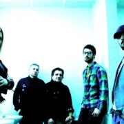 Teška industrija feat. Kemal Monteno - Majske kiše