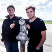 2CELLOS najavili hrvatsku turneju