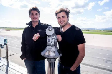 2CELLOS najavili hrvatsku turneju