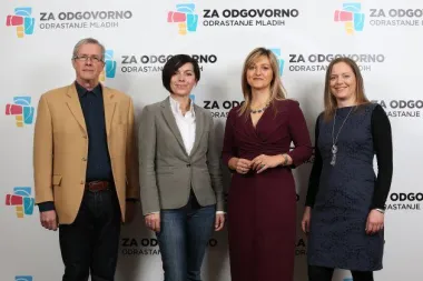 Pokrenuto psihološko online savjetovalište za roditelje tinejdžera