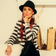 Božićni singl Nikoline Tomljanović