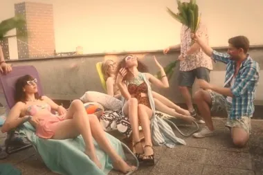 "Vrijeme sunca" novi je funky singl mlade Gine Victorije