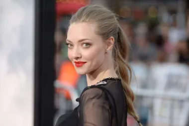 Preslatka Amanda Seyfried u novoj reklami za Givenchy
