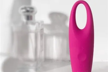 Poklanjamo 3x FOREO IRIS™ Masažer za blistavo područje oko očiju
