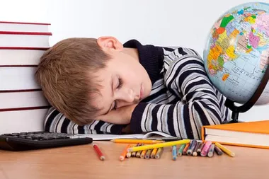 Još samo pet minuta... Koliko je sna školarcima potrebno?