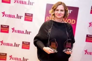 Jer ste vi odabrale - poklanjamo vam Avonove Proizvode godine