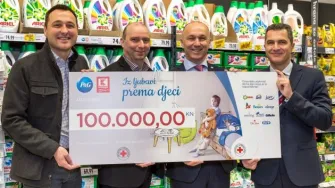 Kaufland i P&G doniraju 100.000 kuna Hrvatskom Crvenom križu za djecu u potrebi