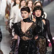 Romantičan debi Schwarzkopf Professionala i Odile Gilbert za Rodarte