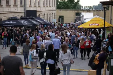 Nazire li se kraj televizije; ubija li native advertising novinarstvo i kako u kompanijama stvoriti dobro okruženje za rad?