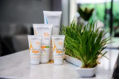 Zašto A-Derma  Protect? Zato jer svaka koža izložena suncu postaje fragilna