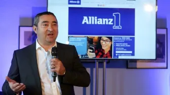 Budućnost industrije osiguranja je i na internetu
