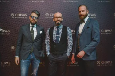 Elegancija i šlageri obilježili Chivasovu večer kavalira