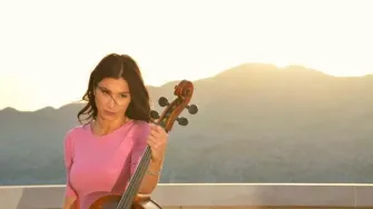 Ana Rucner i Oliver Poole dočekali na Srđu izlazak prvog ljetnog sunca