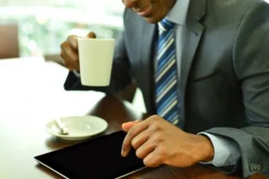 Internet nas potiče u površnom čitanju i ishitrenom razmišljanju