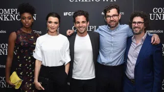 Jednostavna, ali efektna kombinacija Rachel Weisz na crvenom tepihu