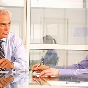 Što nadređeni nikad ne bi smio tražiti od zaposlenika?