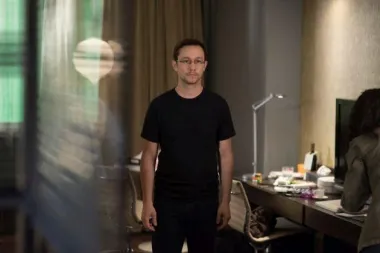 Brojna poznata lica ispunila dvoranu na premijeri filma SNOWDEN!