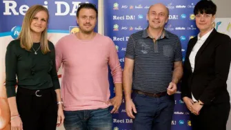 Kuhar Mate Janković u Reci DA! kampanji kuhao za djecu