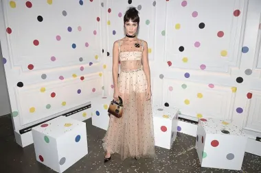 Bella Hadid u otkačenom izdanju s potpisom Diora