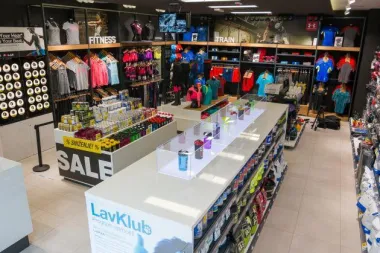 Otvorenje preuređene poslovnice Polleo Sporta