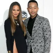 Provokativno izdanje za crveni tepih – je li Chrissy Teigen pretjerala?