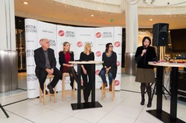 50 umjetničkih djela za korisnike Centra Vinko Bek