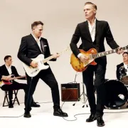 Najromantičniji koncert godine! Nakon desetljeća čekanja Bryan Adams se vraća u Hrvatsku!