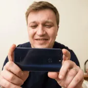 Edo Maajka i Honor 8 - savršena kombinacija za novu ljubavnu baladu