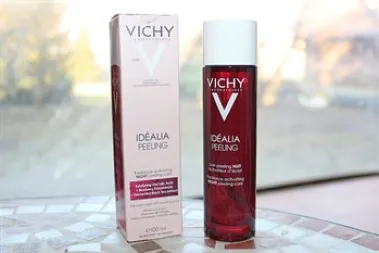 Darujemo vam Vichy Idéalia noćnu piling-njegu