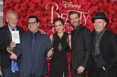 Ljepotica na crvenom tepihu: Emma Watson blista gdje god se pojavila