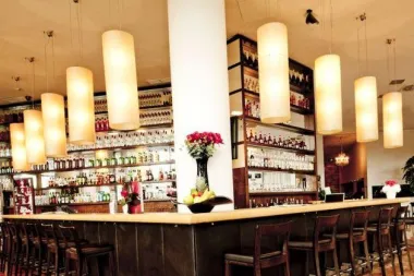 Arcotel poziva na Aperitivo