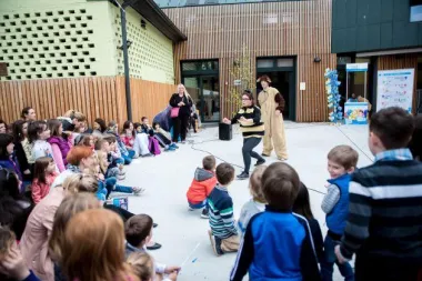 Pet tisuća ljudi na Zekanju u ZOO vrtu