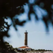 Babilaž: Ljetovanje na Dugom otoku