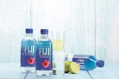 Fiji - najčišća voda koju zvijezde obožavaju ekskluzivno u SPAR-u i INTERSPAR-u
