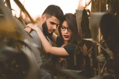 U kojim situacijama ne biste trebali vjerovati partneru?