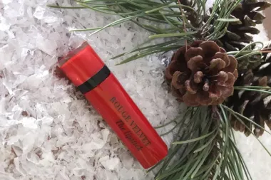 Test zona: Bourjois Rouge Velvet the Lipstick ruž