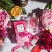 L'OCCITANE blagdanska kolekcija Joyeuses Fetes