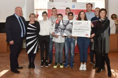 Djeca - korisnici Centra za pružanje usluga u zajednici Lipik dobila novi dom