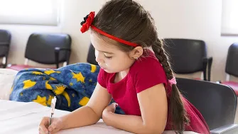 Pet načina koji će potaknuti kreativno pisanje kod vaše djece